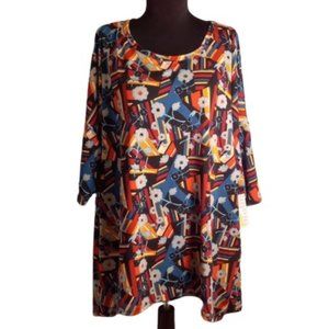 LuLaRoe 3XL Irma NEW Floral Triangles Tee Shirt